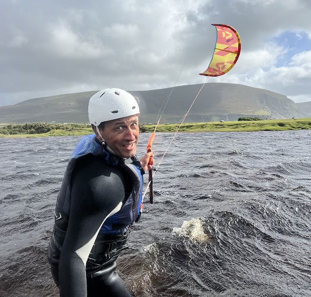 man doing kitesurf in achill island