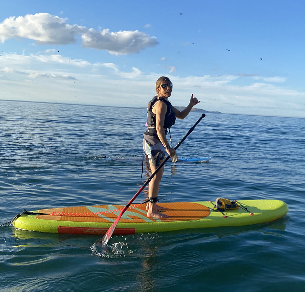 girl on sup on achill island